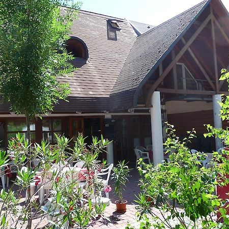 Oleander B&B Siofok Exterior photo