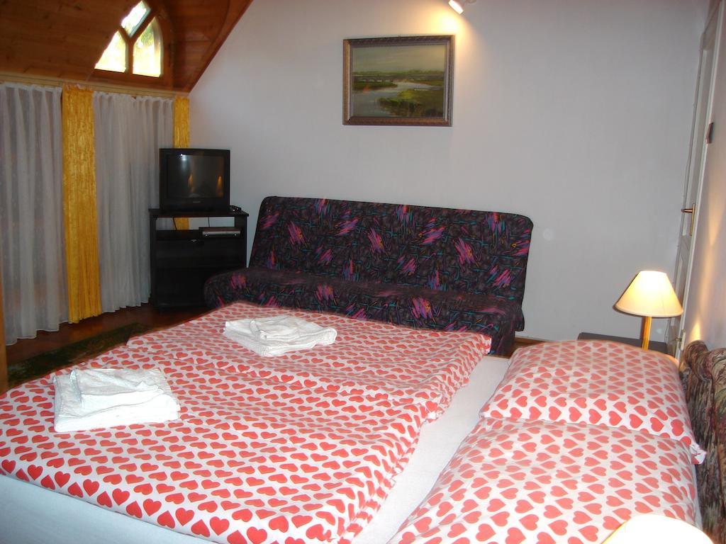 Oleander B&B Siofok Exterior photo
