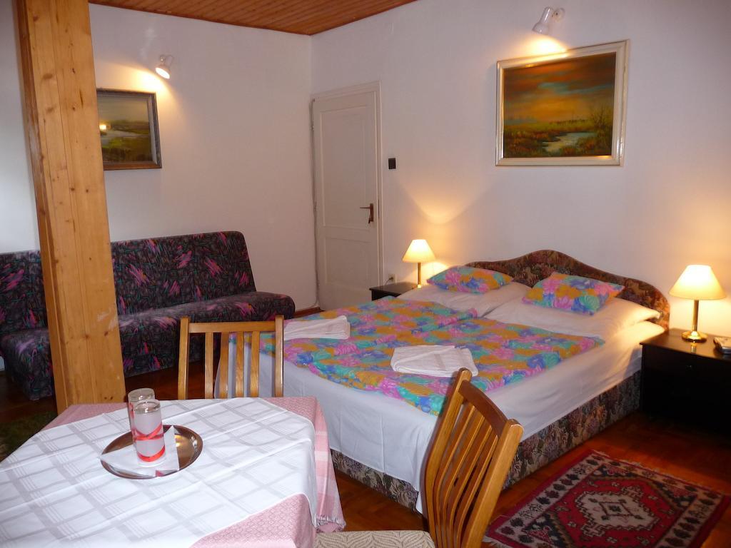 Oleander B&B Siofok Room photo